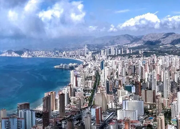 Skyline 16 Μπένιντορμ