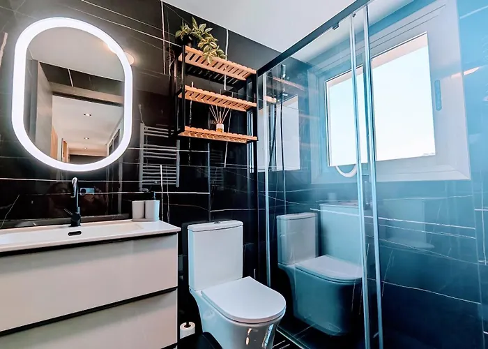 Skyline 16 Apartment