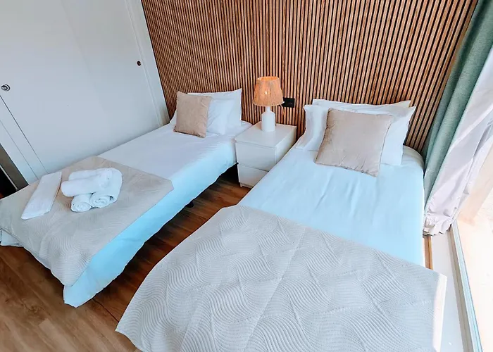 Apartment Skyline 16