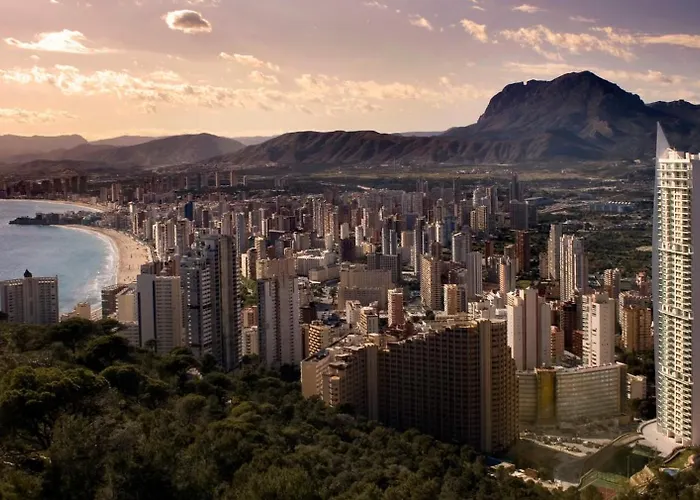 Skyline 16 Apartment *