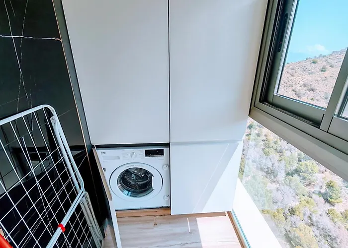 Skyline 16 Apartment